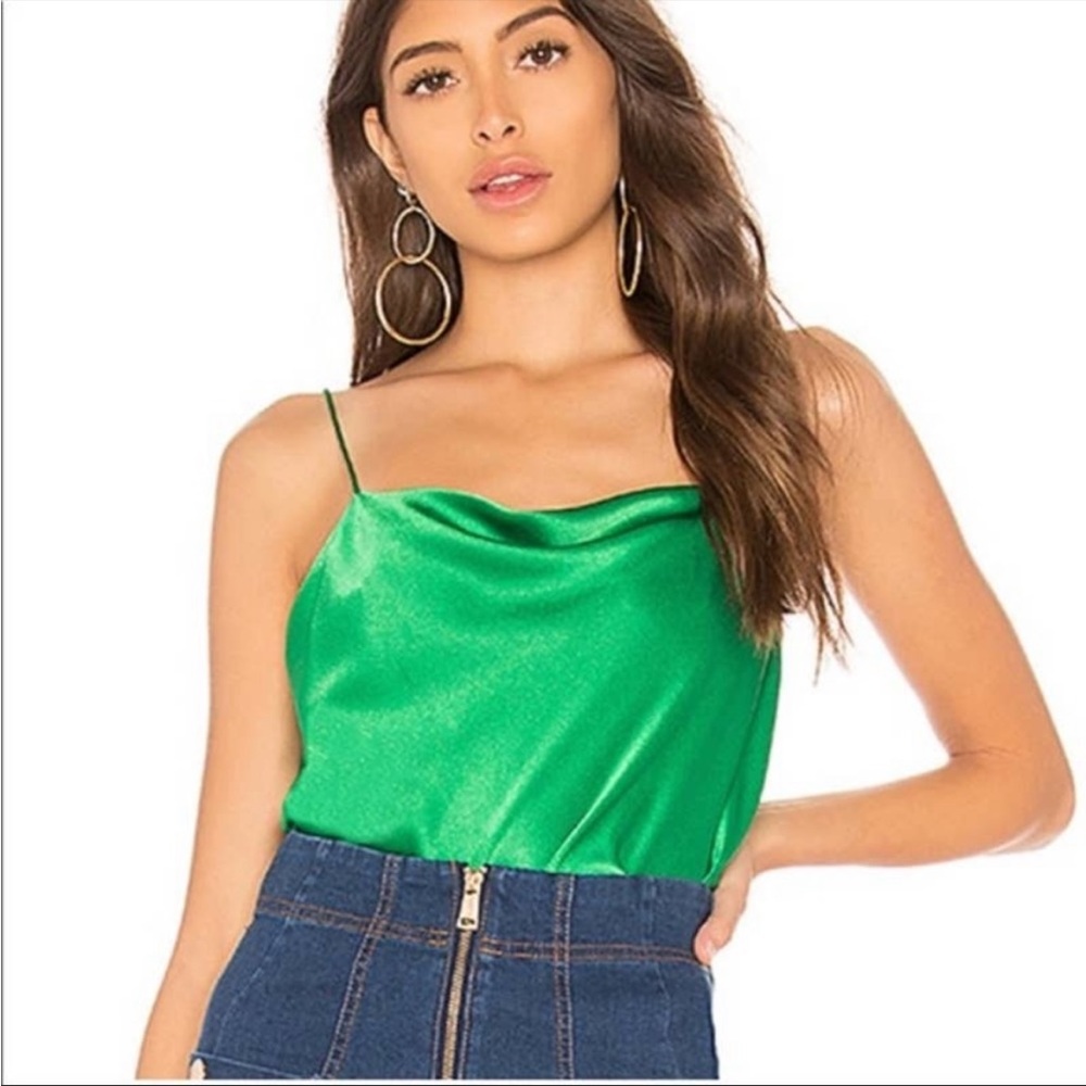 NWT Alice + Olivia Drapey Harmon Camisole in Emerald Juniper Green Sm